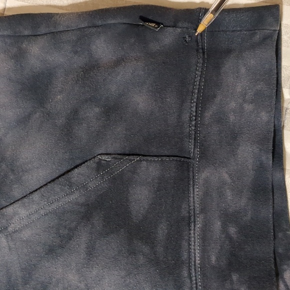 VANS Better Together Buddies Mushroom Earth Pullover Hoodie Tie Dye Men size L - Picture 8 of 9